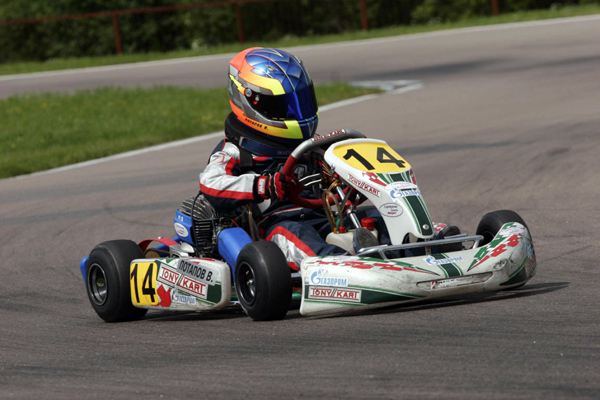 Картинг в Барнауле. ULTRA ПОДАРКИ. Купить картинг в Барнауле. Попробуйте участие в настоящей гонке и получите порцию незабываемых эмоций. Гонки на картах - это приятно и доступно. Сервис UltraPodarki.ru 8 800 505 95 30. Картинг Барнаул, картинг, гонки на картах Барнаул, гонки на картах, езда на карте Барнаул, езда на карте, купить картинг Барнаул, купить картинг, картинг цена Барнаул, картинг цена, картинг клуб Барнаул, картинг клуб, картинг центр, картинг центр Барнаул