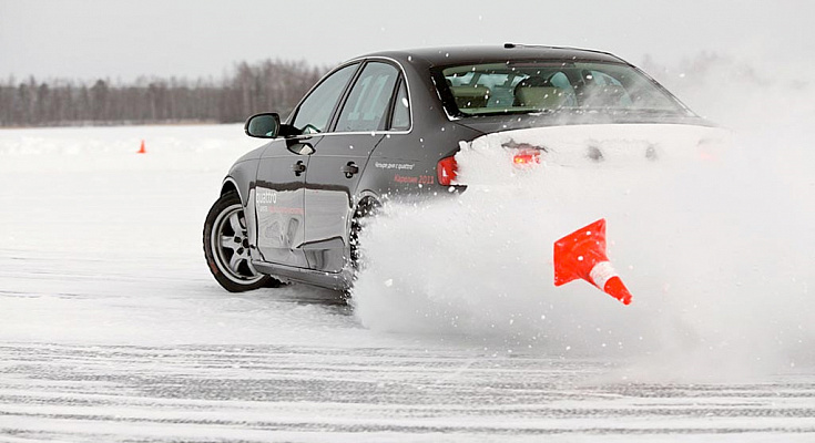 Контраварийное вождение в Барнауле. Ultra Подарки. Купить уроки контраварийного вождения в Барнауле. Научитесь водить машину в любых условиях! Сервис UltraPodarki.ru 8 800 505 95 30. Контраварийное вождение Барнаул, контраварийное вождение, экстремальное вождение Барнаул, экстремальное вождение, обучение вождению Барнаул, обучение вождению, вождение Барнаул, вождение,  курс вождения Барнаул, курс вождения, курсы экстремальное вождения Барнаул, курсы экстремального вождения, обучение в автошколе Барнаул, обучение в автошколе
