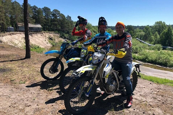 Катание на мотоцикле в Барнауле. ULTRA ПОДАРКИ. Купить катание на мотоцикле в Барнауле. Попробовав езду на мотоциклах, вы получите порцию адреналина и невероятные эмоции. Сервис: UltraPodarki.ru 8 800 505 95 30.. Катание на мотоцикле в Барнауле, прокат мотоциклов Барнаул, катание на мотоциклах, прокат мотоцикла, езда на мотоцикле Барнаул, езда на мотоцикле, мотопрогулка Барнаул, мотопрогулка