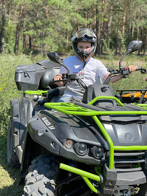 Катание на квадроциклах в Барнауле. Сервис Ultra Подарки. Подарочный сертификат на катание на квадроциклах в Барнауле. Закажите катание на квадроциклах недорого и наслаждайтесь активным отдыхом с друзьями. Выбирайте живописные маршруты для езды на квадроциклах. Сервис UltraPodarki.ru 8800-505-9530. Катание на квадроциклах, Прокат квадроциклов, езда на квадроцикле, прокат квадроциклов Барнаул, катание на квадроциклах Барнаул, Катание на квадроциклах зимой, Катание на квадроциклах летом, Сертификат на катание на квадроциклах 

