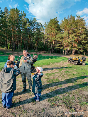 Катание на квадроциклах в Барнауле. Сервис Ultra Подарки. Подарочный сертификат на катание на квадроциклах в Барнауле. Закажите катание на квадроциклах недорого и наслаждайтесь активным отдыхом с друзьями. Выбирайте живописные маршруты для езды на квадроциклах. Сервис UltraPodarki.ru 8800-505-9530. Катание на квадроциклах, Прокат квадроциклов, езда на квадроцикле, прокат квадроциклов Барнаул, катание на квадроциклах Барнаул, Катание на квадроциклах зимой, Катание на квадроциклах летом, Сертификат на катание на квадроциклах 

