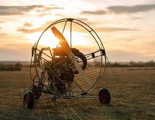 Полёт с инструктором на параплане в Барнауле. Ultra Подарки. Полёт с инструктором на параплане в Барнауле. Попробуйте полёт на двухместном параплане над столицей. Сервис: UltraPodarki.ru 8 800 505 95 30. Полёт на параплане, полёт на параплане Барнаул, полёт с инструктором на параплане Барнаул, полёт с инструктором на параплане, параплан Барнаул, параплан, парапланеризм Барнаул, купить параплан Барнаул