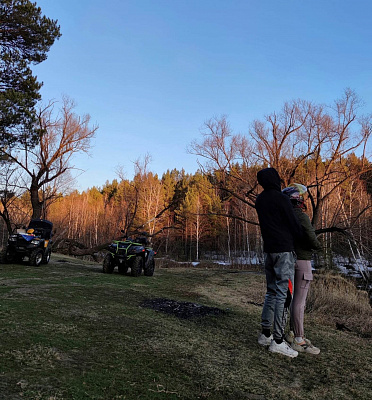 Катание на квадроциклах в Барнауле. Сервис Ultra Подарки. Подарочный сертификат на катание на квадроциклах в Барнауле. Закажите катание на квадроциклах недорого и наслаждайтесь активным отдыхом с друзьями. Выбирайте живописные маршруты для езды на квадроциклах. Сервис UltraPodarki.ru 8800-505-9530. Катание на квадроциклах, Прокат квадроциклов, езда на квадроцикле, прокат квадроциклов Барнаул, катание на квадроциклах Барнаул, Катание на квадроциклах зимой, Катание на квадроциклах летом, Сертификат на катание на квадроциклах 

