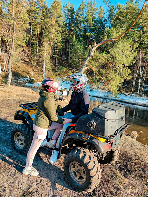 Катание на квадроциклах в Барнауле. Сервис Ultra Подарки. Подарочный сертификат на катание на квадроциклах в Барнауле. Закажите катание на квадроциклах недорого и наслаждайтесь активным отдыхом с друзьями. Выбирайте живописные маршруты для езды на квадроциклах. Сервис UltraPodarki.ru 8800-505-9530. Катание на квадроциклах, Прокат квадроциклов, езда на квадроцикле, прокат квадроциклов Барнаул, катание на квадроциклах Барнаул, Катание на квадроциклах зимой, Катание на квадроциклах летом, Сертификат на катание на квадроциклах 

