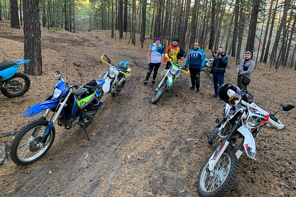 Катание на мотоцикле в Барнауле. ULTRA ПОДАРКИ. Купить катание на мотоцикле в Барнауле. Попробовав езду на мотоциклах, вы получите порцию адреналина и невероятные эмоции. Сервис: UltraPodarki.ru 8 800 505 95 30.. Катание на мотоцикле в Барнауле, прокат мотоциклов Барнаул, катание на мотоциклах, прокат мотоцикла, езда на мотоцикле Барнаул, езда на мотоцикле, мотопрогулка Барнаул, мотопрогулка